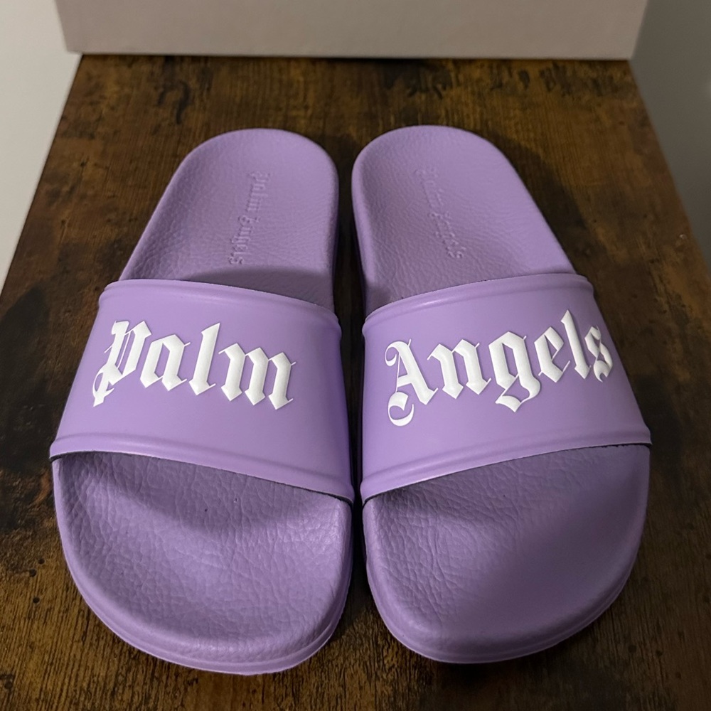 Palm Angels Lavender and White Pool Slides